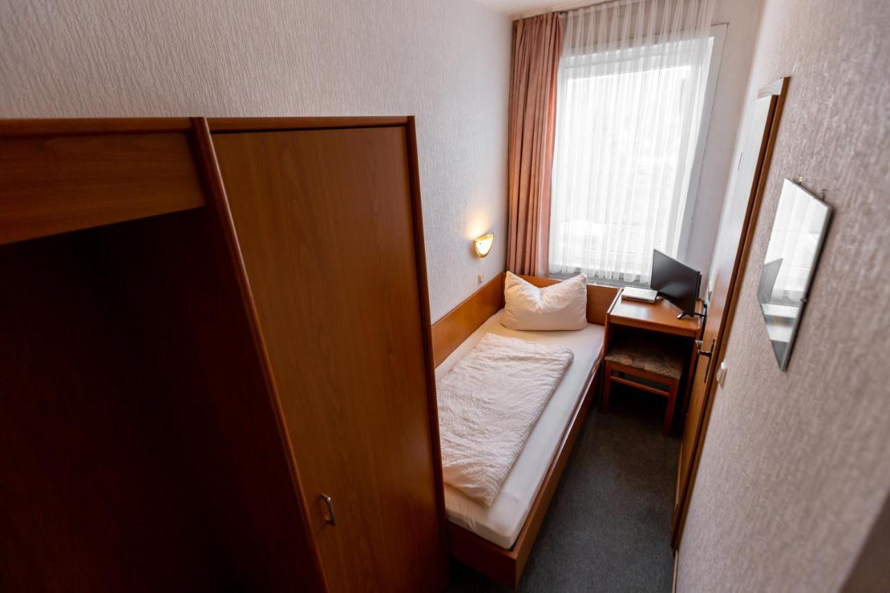 Hotel Froehlich-Hoeche Uslar Ngoại thất bức ảnh