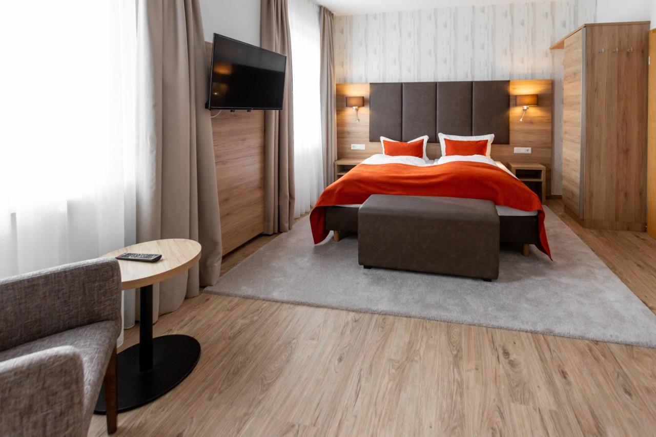 Hotel Froehlich-Hoeche Uslar Ngoại thất bức ảnh