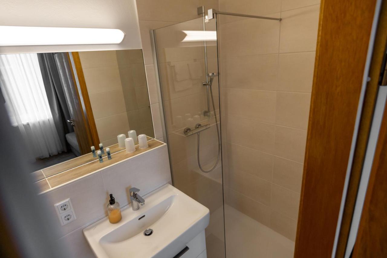 Hotel Froehlich-Hoeche Uslar Ngoại thất bức ảnh